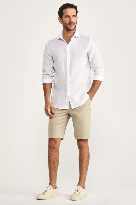 White Shirt Khaki Shorts Men, White Linen Shirt With Chinos Men, Men Outfits For Hot Weather, Linen Shirt And Chinos Men, Khaki Shorts White Shirt Men, Linen White Shirt Men, Beige Shorts Men Outfit, Men’s White Linen Shirt Outfit, Formal Hot Weather Outfit Men