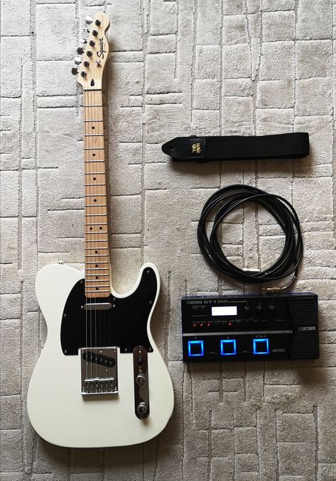 Electric Guitar Telecaster, Fender Telecaster Aesthetic, Telecaster Aesthetic, White Telecaster, Songwriting Aesthetic, Electric Guitar Accessories, Fender Tele, Electric Guitar Design, Rock Aesthetic