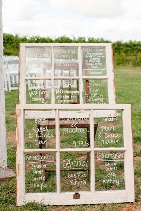 Old Window Decor, Wedding Window, Wedding Ceremony Signs, Antique Windows, Rustic Wedding Signs, Ceremony Signs, Rustic Weddings, Wedding Fall, Diy Window