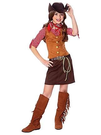 The Cowgirl costume usually contains a black hair wig, a tan cowboy hat, a yellow shirt, a red bandana, blue pants, and brown cowboy boots. It is usually a costume that girls would wear. Boys usually wear the cowboy costume. Girls Cowgirl Costume, Girl Costume Ideas, Cowgirl Dress Up, West Girl, Wild West Outfits, Western Cowgirl Outfits, Cowgirl Halloween Costumes, West Outfit, Cowgirl Halloween Costume