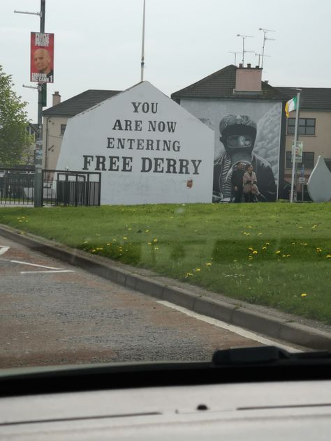 Derry Aesthetic, Derry Girls Aesthetic, Derry Ireland, Irish Summer, Northen Ireland, Derry City, Ireland Aesthetic, Derry Girls, Evil Person