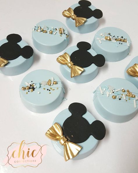 Mickey Mouse Oreos, Gold Mickey Mouse, Mouse Cookies, Mickey Baby Showers, Mickey Mouse Cookies, Covered Oreos, Baby Mickey, Chocolate Covered Oreos, Chocolate Covered