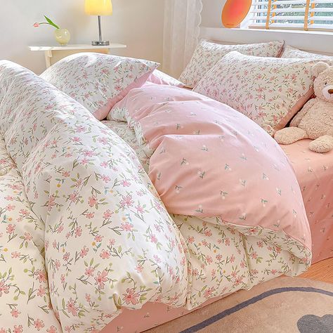 PRICES MAY VARY. Soft Cotton Fabric: The chic shabby garen pink floral queen duvet cover set is made from 100% natural cotton, ultra-soft, breathable, lightweight, skin-friendly and machine washable, give you and your family good and comfortable sleeping all night. The cottagecore floral bedding duvet cover is suitable for all seasons Aesthetic Bedding Set: 3 Pieces botanical floral queen bedding set=>1*queen duvet cover 90"x 90" + 2*pillowcases 20"x 26"(▲▲comforter/quilt/duvet, bed sheets and p Pink Bed Sheets, Floral Bedding Set, Pink Dorm, Pink Comforter, Floral Bedding Sets, Floral Comforter, Flower Bedding, Cute Bedding, King Duvet Cover Sets