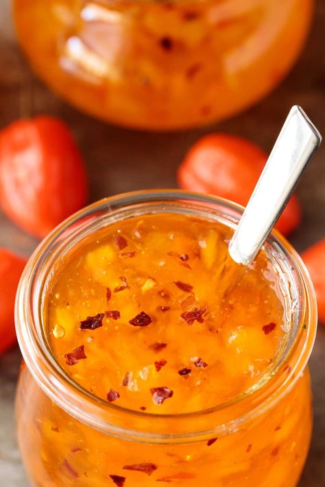 Closeup of the top of a Week jar filled with Pineapple Habanero Pepper Jelly. Jelly, Habanero Pepper Jelly, Habanero Jelly, Pepper Jelly Recipes, Habanero Pepper, Hot Pepper Jelly, Jam Recipes Homemade, Canning Jam, Tandoori Masala