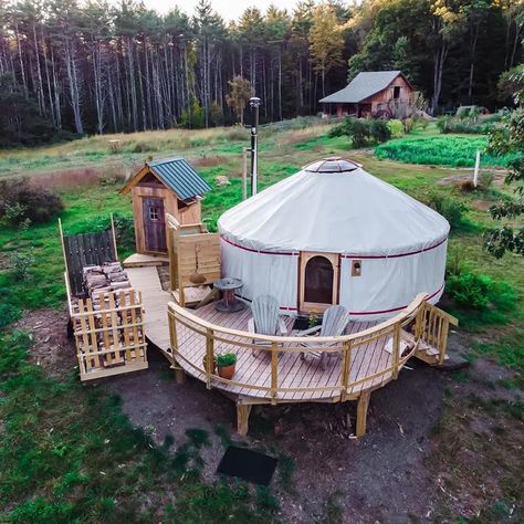 Pacific Yurts, Building A Yurt, Yurt Camping, Yurt Home, Yurt Tent, Yurt Living, Off Grid Tiny House, Tent Living, Diy Cabin