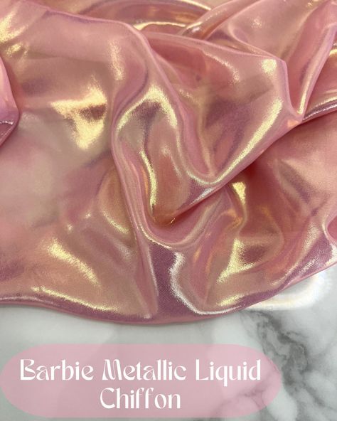 Tela, Couture, Haute Couture, Liquid Chiffon Dress, Metallic Fabric Dress, Liquid Metal Dress, Fabrics Aesthetic, Clothing Fabric Patterns, Color Knowledge