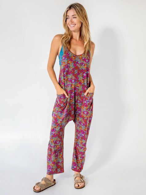 Summer Boho Outfits Casual, Athletic Romper Outfit, Super Casual Outfits, Vacay Dress, Summer Jumpsuit, Semi Cropped, Comfy Jumpsuits, Boho Summer Outfits, Colorful Jumpsuit