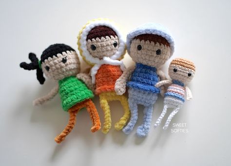 Pocket People · Free Amigurumi Crochet Pattern - Sweet Softies Amigurumi Patterns, Pocket Crochet, Easter Egg Stuffers, Yarn Color Combinations, Easy Amigurumi, Human Doll, Pocket Pal, Handcrafted Dolls, Big Plush