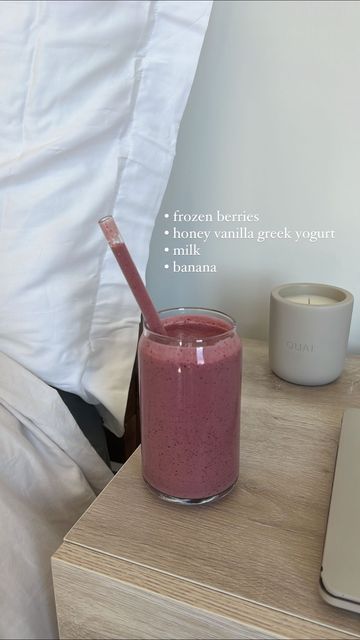 Fruit Smoothie Recipes Healthy, Easy Healthy Smoothies, Smoothie Recipes Healthy Breakfast, Healthy Food Dishes, Smoothie Drink Recipes, Healthy Drinks Smoothies, Heathy Food, Easy Smoothie Recipes, Healthy Food Motivation