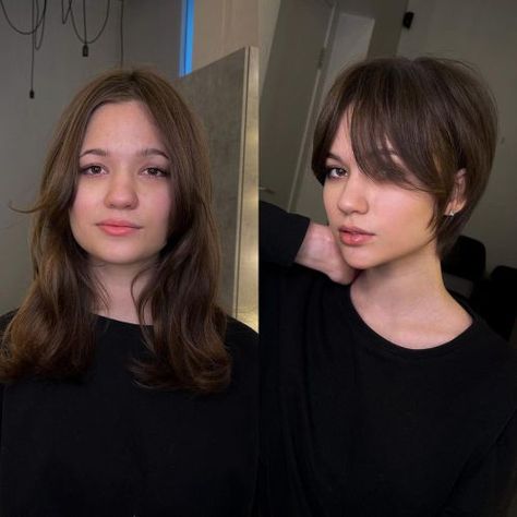 Longer Pixie Haircut, Long Pixie Hairstyles, Pixie Cut With Bangs, Vlasové Trendy, Really Short Hair, Pixie Bob, Short Hair Haircuts, Short Hair With Bangs, Haircuts With Bangs