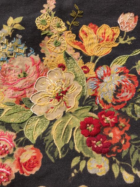 Couture, Tela, Berlin, House Fabric, Hand Stitches, Floral Textile, Textile Art Embroidery, Abstract Embroidery, Novelty Fabric