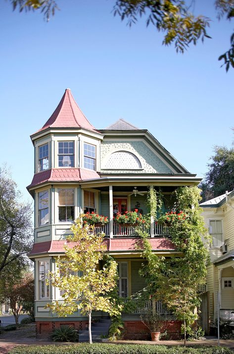 victorian-style-home-vines-fb55a588 Houses With A Turret, Aesthetic Houses Outside, Victorian House Additions, Victorian House With Tower, Victorian Houses Aesthetic, Renovated Victorian House Exterior, Homes With Towers, Victorian House With Turret, Dream House Exterior Drawing