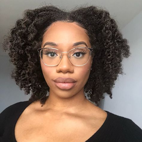 Assistant Regional Manager🇭🇹 on Twitter: "Anyway, my glasses are cute..that’s the tweet… " Big Nose Girl, Big Lips Natural, Regional Manager, Glasses Inspiration, Big Nose Beauty, Wide Nose, Curls For The Girls, Glasses Makeup, Black Goddess