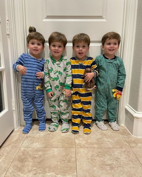 Twin Baby Boys, Triplet Babies, Cute Twins, The Nights, Twin Mom, Twin Boys, Boy Pictures, Dream Baby