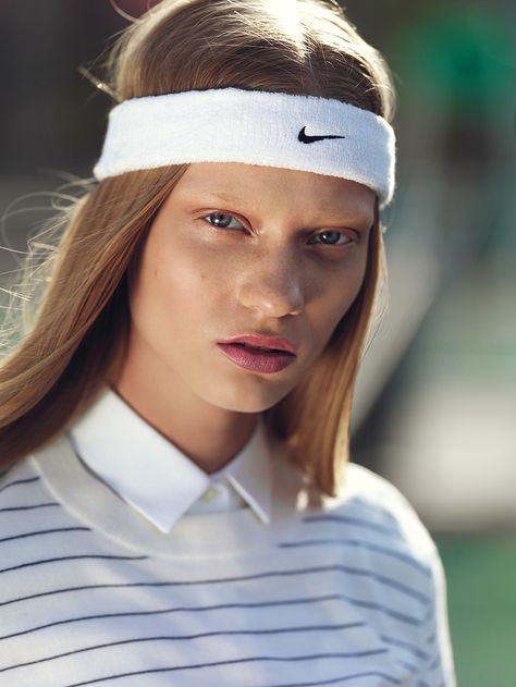 Editorial by Igor Oussenko for In Fashion Magazine Sporty Makeup, Sports Editorial, Tennis Shoot, Sports Collage, Tennis Magazine, Fashion Over The Decades, Sports Makeup, Sport Editorial, Activewear Photoshoot