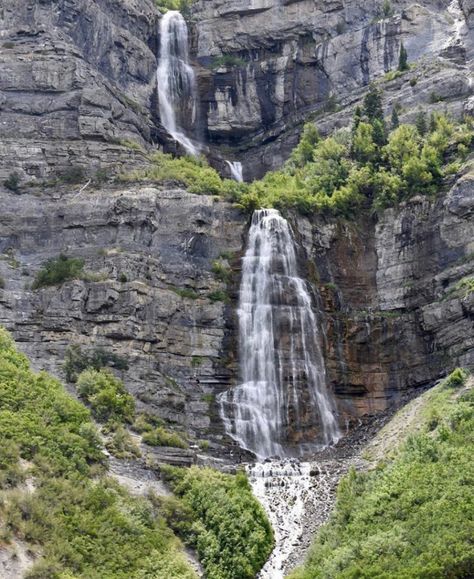 Nature, Bridal Veil Falls Utah, Bridal Vail, Utah Parks, Beach Mural, Utah Adventures, Adventure Family, Bridal Veil Falls, Provo Utah