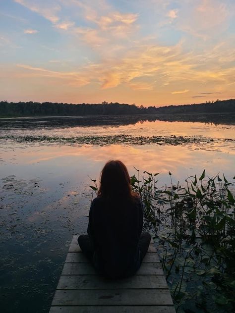 Nature, Comfort Person Aesthetic, Calm Person Aesthetic, Outgoing Aesthetic, Nastya Core, Feeling Free Aesthetic, Lonely Photo Ideas, Solo Aesthetic, Peaceful Photography