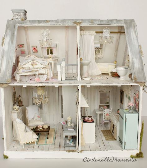 Dollhouse Interior Ideas, Dollhouse Cottage, Dollhouse Interiors, Custom Dollhouse, Cinderella Moments, Little Cottages, Mini Doll House, Doll House Plans, Doll House Crafts