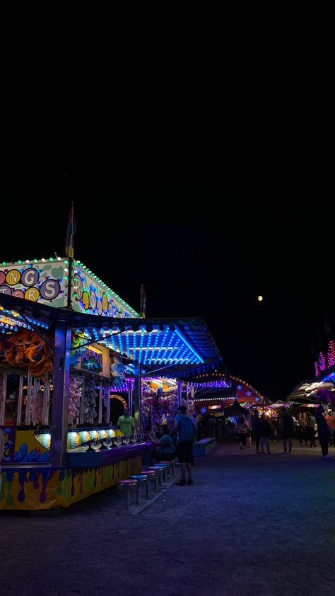 Abandoned Carnival Aesthetic, Caution To The Wind Giana Darling, Amusement Park Aesthetic Night, Carnival Aesthetic Night, Carnival Night Aesthetic, Twisted Carnival, Gina Darling, Funnel Vision, Comic Aesthetic
