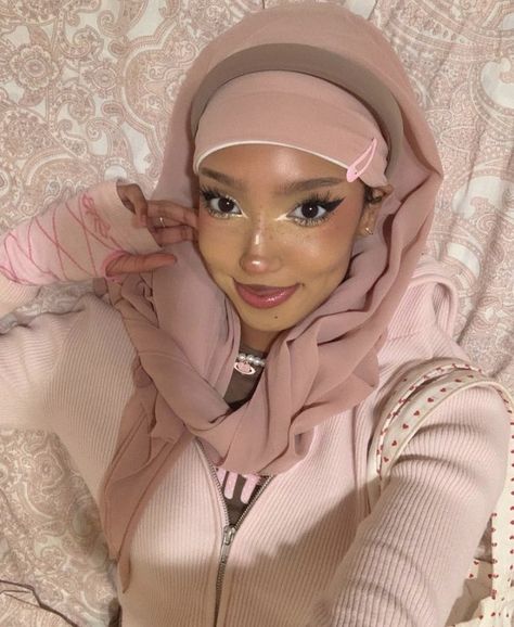 hourly black hottie on Twitter: "… " Kawaii, Pink Hijab, Hijabi Fits, Mode Kawaii, Hijab Aesthetic, Hijabi Aesthetic, Hijabi Fashion Casual, Hijabi Style, Hijabi Outfits