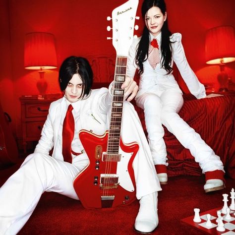 THE WHITE STRIPES - SEVEN NATION ARMY (Djane Ali Club Remix) by DjaneAli | Djane Ali | Free Listening on SoundCloud Alternative Music, Meg White, Seven Nation Army, The White Stripes, Rock N’roll, I'm With The Band, Jack White, Band Photos, I Love Music