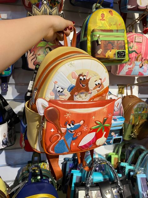 ratatouille merch backpack bag cute disney disneyland rat Disney Backpack Purse, Ratatouille Disney Merch, Loungefly Bag Display Wall, Ratatouille Backpack, Ratatouille Merch, Ratatouille Loungefly, Botol Aesthetic, Disneyland Merch, Loungefly Disney Backpack