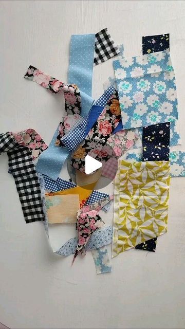 Couture, Lace Scraps Projects, Leftover Fabric Ideas Diy Crafts, Sewing Projects For Scraps, Small Wallet Sewing Pattern, Diy Small Sewing Projects, Small Scrap Fabric Projects, Scrap Fabric Sewing Projects, Scraps Of Fabric Projects