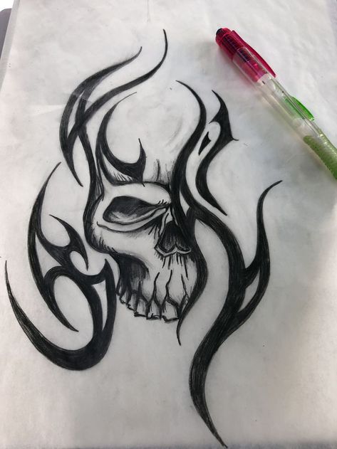 Skulls Drawing Tattoo, Easy Skull Tattoos, Cool Skull Drawings Easy, Tattoo Art Drawings Men, Skull Art Drawing Sketches, Skull Stencil Tattoo, Cool Skull Drawings Sketches, Skull Design Drawing, Drawing Ideas Skull