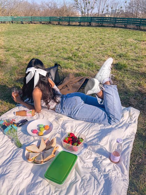 Insta: whoispreetka #picnic #strawberry #macarons #girlyoutfits #brunette Strawberry Macarons, Picnic Outfit, Most Paused Movie Scenes, The Pause, Why People, Movie Scenes, Macarons, The History, Hollywood