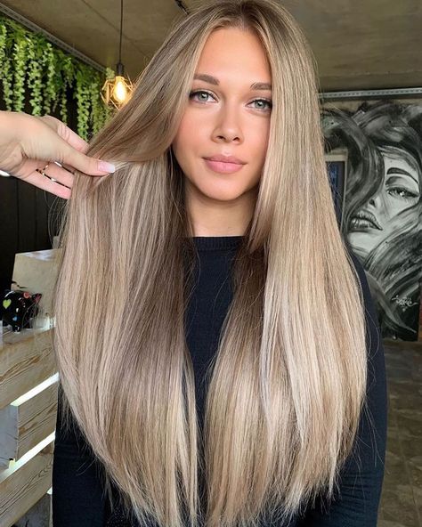 Balayage Besties on Instagram: “work by @vlasova_color_guru  Follow @balayagebesties  tag #balayagebesties  #platinumcard  #handpaintedhair #rootedblonde  #sunkissedhair…” Kadeřnické Trendy, Dark Blonde Hair Color, Vlasové Trendy, Fesyen Rambut, Hairstyles Braided, Dirty Blonde Hair, Honey Blonde Hair, Dark Blonde Hair, Blonde Hair Inspiration