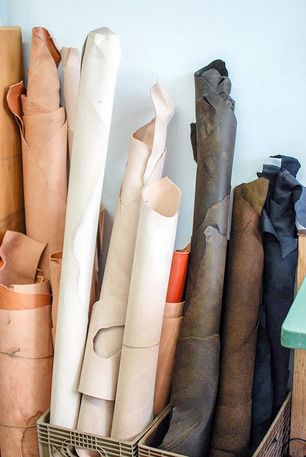 http://www.coolhunting.com/style/studio-visit-basader-brooklyn-leather Leather Workshop Studio, Leather Workshop Ideas, Leather Studio, Sewing Room Storage, Workshop Studio, Studio Visit, Leather Factory, Workshop Organization, Leather Workshop