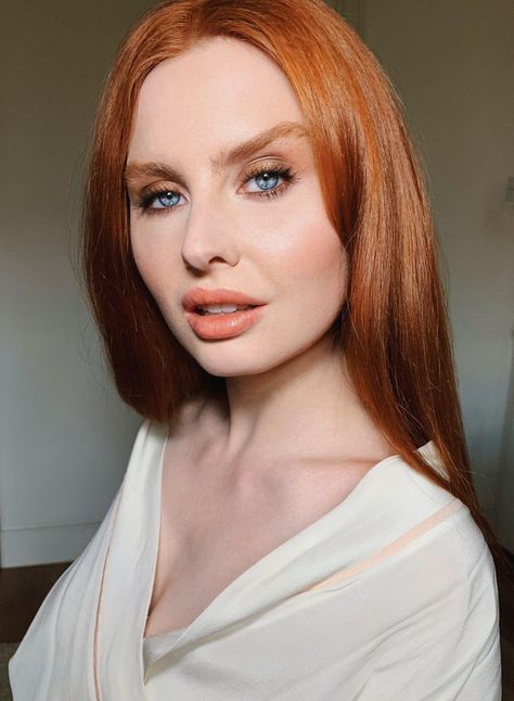 Bridal Makeup For Brown Eyes, Makeup For Redheads, Wedding Makeup Redhead, Makeup Tips For Redheads, Gorgeous Bridal Makeup, Red Hair Makeup, Amazing Wedding Makeup, Fall Wedding Makeup, Red Hair Blue Eyes