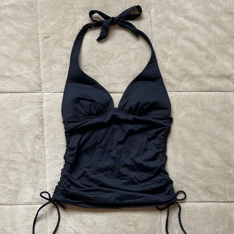 Halter Top Summer Dresses, Halter Top Summer Outfits, Summer Tops Y2k, 2000s Black Outfits, Y2k Fits Summer, Y2k Summer Clothes, 2000s Tankini, Cute Halter Tops, Y2k Outfits Dress