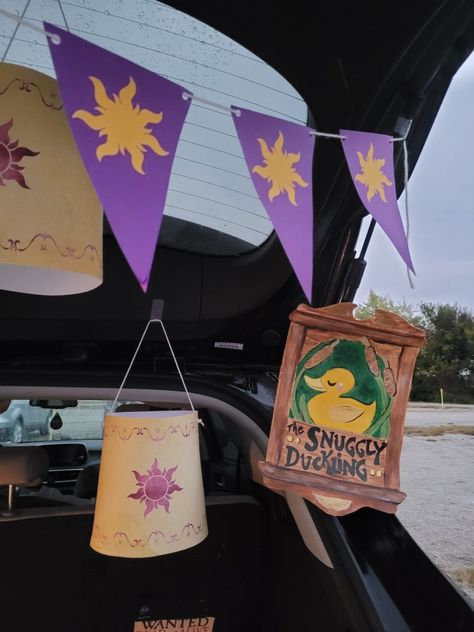 Tangled Trunk or Treat Lanterns, Banner, and Snuggly Duckling Sign.