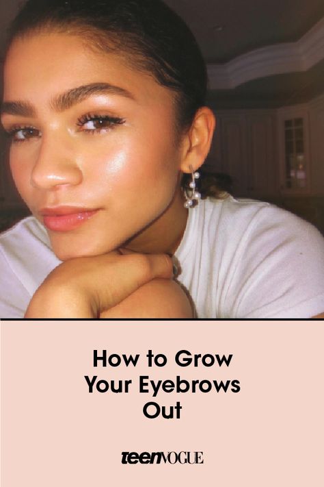 Overplucking — we've all been there. Put the tweezers down and figure out how to grow out your eyebrows, for full, balanced brows. Grow Out Eyebrows, Fleek Eyebrows, Eyebrows Plucking, Eyebrows Products, Growing Out Eyebrows, Eyebrows Blonde, Zendaya Eyebrows, Eyebrows Drawing, Drawing Eyebrows