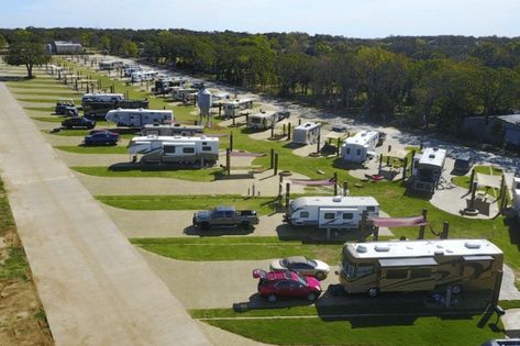 Rv Park Design Plans, Camping Ground, Best Rv Parks, Rv Resorts, Rv Campsite, Rv Destination, Rv Camping Tips, Travel Trailer Camping, Rv Parks And Campgrounds