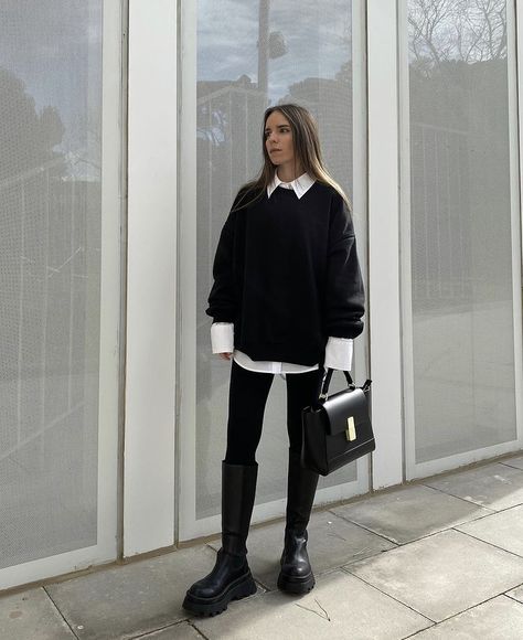 Edgy New York Style, London Airport Outfit, White Shirt And Black Sweater Outfit, Munich Style Outfit, Office Autum Outfits, 10 Degree Weather Outfit Winter, 2023 Winter Outfits Trends, Knee High Lug Sole Boots Outfit, Leggings Outfit With Boots