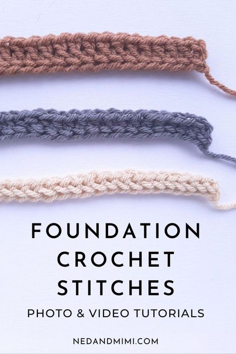 Learn how to work foundation crochet stitches with these photo and video tutorials. Amigurumi Patterns, Foundation Crochet, Crochet Chain Stitch, Crochet Outfits, Foundation Single Crochet, Crochet Hack, Crochet Stitches Guide, Crochet Chain, Easy Crochet Stitches