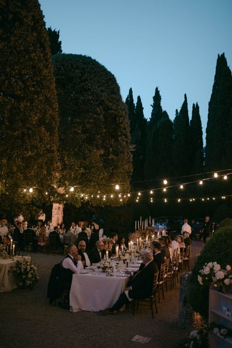 Portuguese Wedding, My Dream Wedding, Tuscan Garden, Dream Wedding Venues, Tuscan Wedding, Villa Wedding, Dream Wedding Ideas Dresses, Future Wedding Plans, Classy Wedding