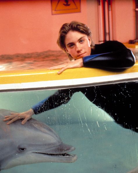 Lucas & Darwin SeaQuest DSV Johnathan Brandis, Seaquest Dsv, Jonathan Brandis, 90s Boys, 90s Teen, Miss U So Much, Christopher Eccleston, Steven Spielberg, Being Good