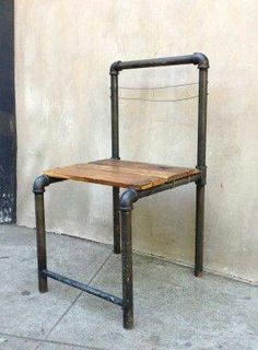 Mueble con tuberías pvc Galvanized Pipe Furniture, Pipe Furniture Diy, Industrial Pipe Furniture, Plumbing Pipe Furniture, Kursi Bar, Galvanized Pipe, Industrial Chair, Pipe Decor, Reupholster Chair