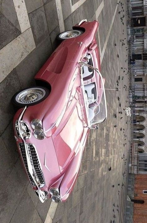 Pink Muscle Cars, Pink Corvette Vintage, The Stradman Cars, Pink Old Car, Pink Mini Coopers, Pink Vintage Car, Cars For Teenagers, Pink Corvette, Organizator Grafic