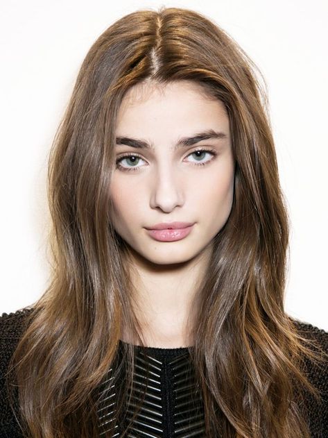 Depressing Study Reveals the Age Men Find Women Most Attractive via @ByrdieBeauty Growing Out Bangs, Hair Trends 2015, Hair Colorful, Fall Hairstyles, Taylor Marie Hill, Brunette Color, 2015 Hairstyles, Super Hair, Taylor Hill
