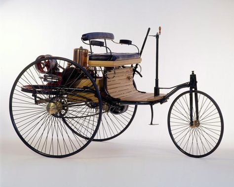 Happy 130th birthday to the car and a brief history of the Benz Patent Motorwagen. Mannheim, Benz Patent Motorwagen, Mercedez Benz, First Cars, Go Car, Mercedes Benz Classic, Power Cars, Benz Car, Gasoline Engine