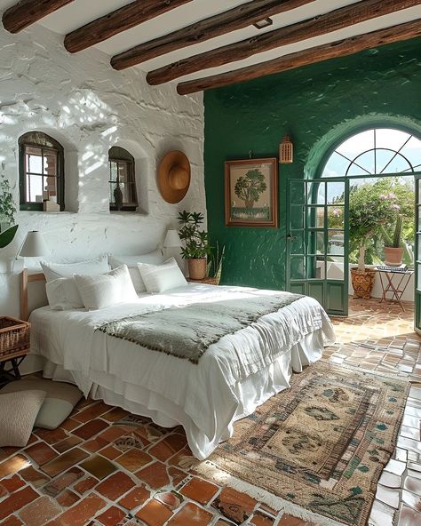 #dreamhome on Instagram | Hashtags Spanish Style Bedroom, Spanish Bedroom, Spanish Style Home Interior, European Bedroom, Apartment Simple, Mediterranean Bedroom, Spanish Interior, Mediterranean Interior Design, Spanish Home Decor