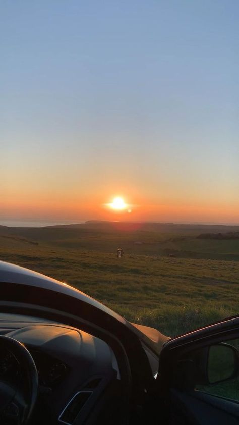 Summer Vibes Videos, Car In Nature, Sunset From Car, Sunset In Car, Sunset Videos, Sunset Story, Car Nature, Farm View, Vibes Video