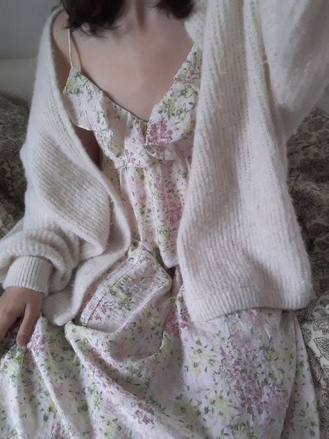 Cute Lounge Outfit, Dress And Cardigan Outfit, Spring Summer Aesthetic, Coquette Outfit, Cottagecore Outfits, Maxi Dress White, Dress Aesthetic, Lounge Dress, Cardigan Outfits