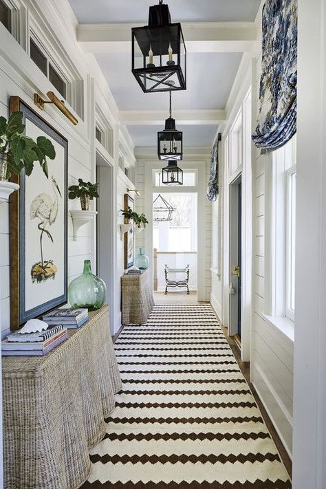 White Hallway, Riverside House, Southern Living Homes, The Golden Girls, Interior Minimalista, Mediterranean Decor, House House, Beach House Interior, Mediterranean Homes