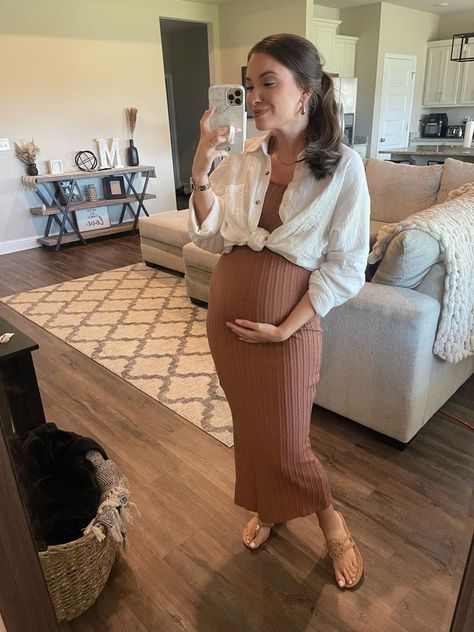 Maternity Capsule Wardrobe, Prego Outfits, Summer Pregnancy Outfits, Spring Maternity Outfits, Fall Maternity Outfits, Casual Maternity Outfits, Pregnacy Outfits, Summer Maternity Fashion, Maternity Clothes Summer