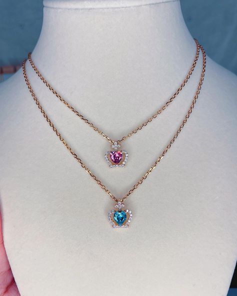 Crown heart Necklaces 💙💖 -18K Gold Filled Necklaces (18 inch small Cuban chain) • Hypoallergenic • Water resistant • Long Lasting Both available in our website 💕💕 20% off all orders until sept 23!!! Code: Summer24 #chains #18k #18kgoldjewelry #jewelry #summerjewelry #smallbusiness #women #necklaces #fashionjewelry #forher #latina #orolaminado Women Necklaces, Heart Necklaces, 18k Gold Jewelry, Cuban Chain, Summer Jewelry, Heart Necklace, Gold Filled, 18k Gold, Long Lasting